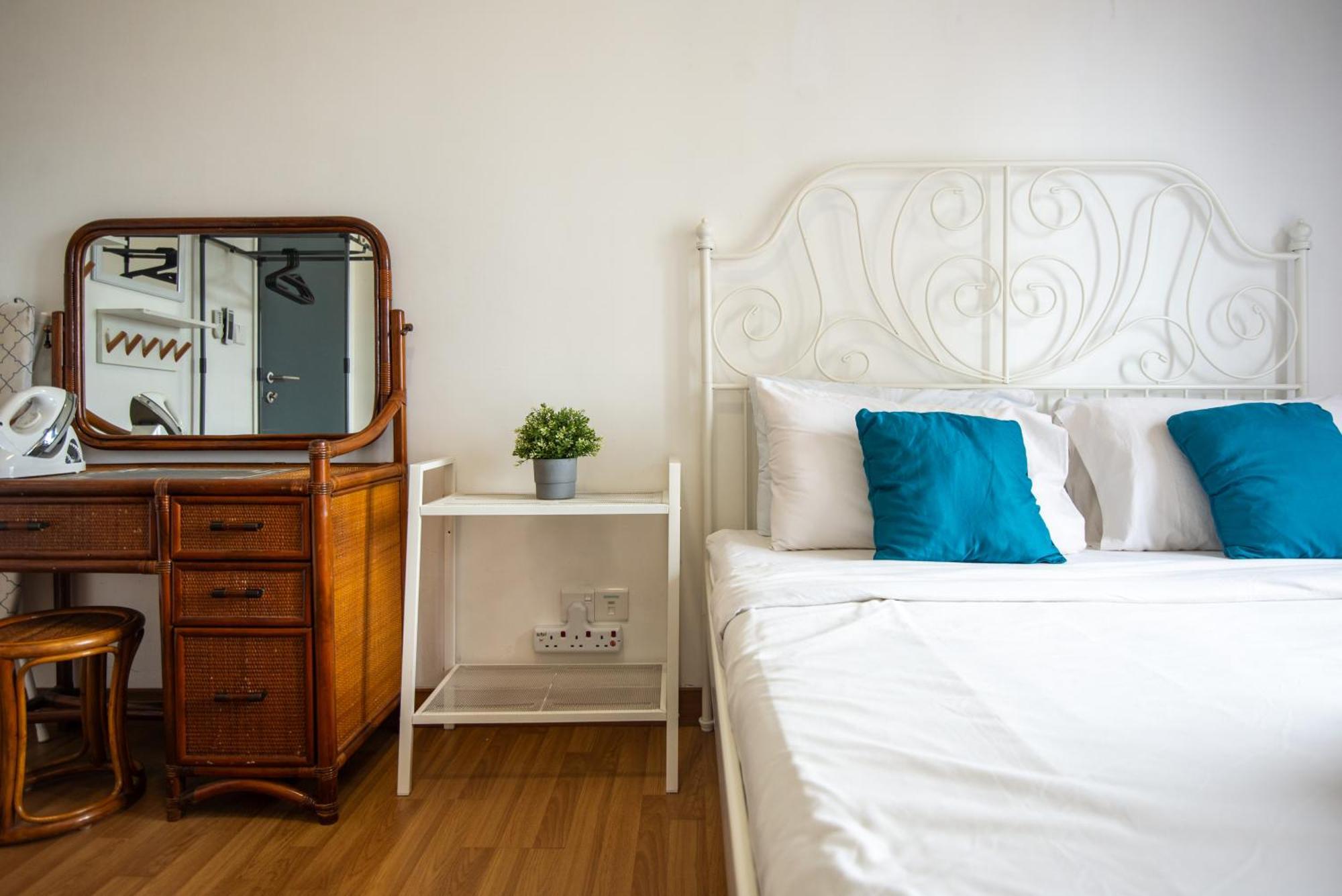 Casa Orient @ Macalister 218 ❈中路218东方之家 3br 8pax Pangsapuri *
