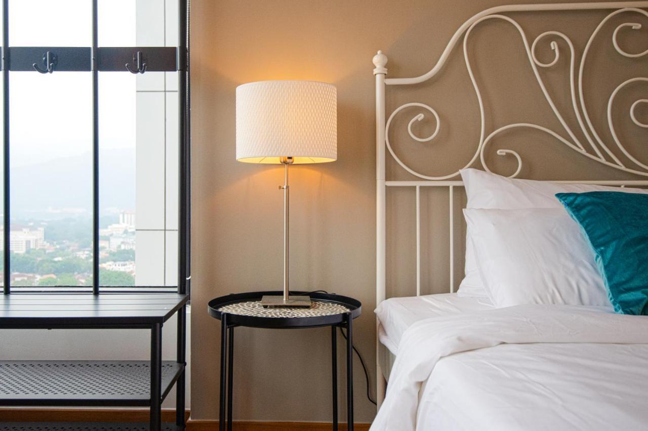 Casa Orient @ Macalister 218 ❈中路218东方之家 3br 8pax Pangsapuri *